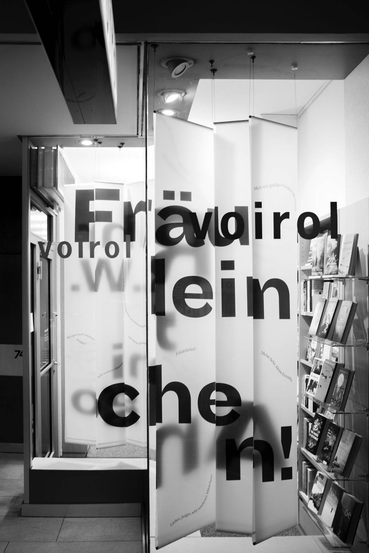 Photo de la vitrine Voirol à Berne.